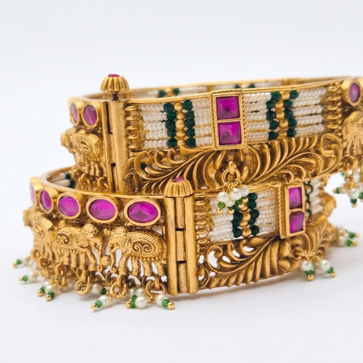 Antique bangle