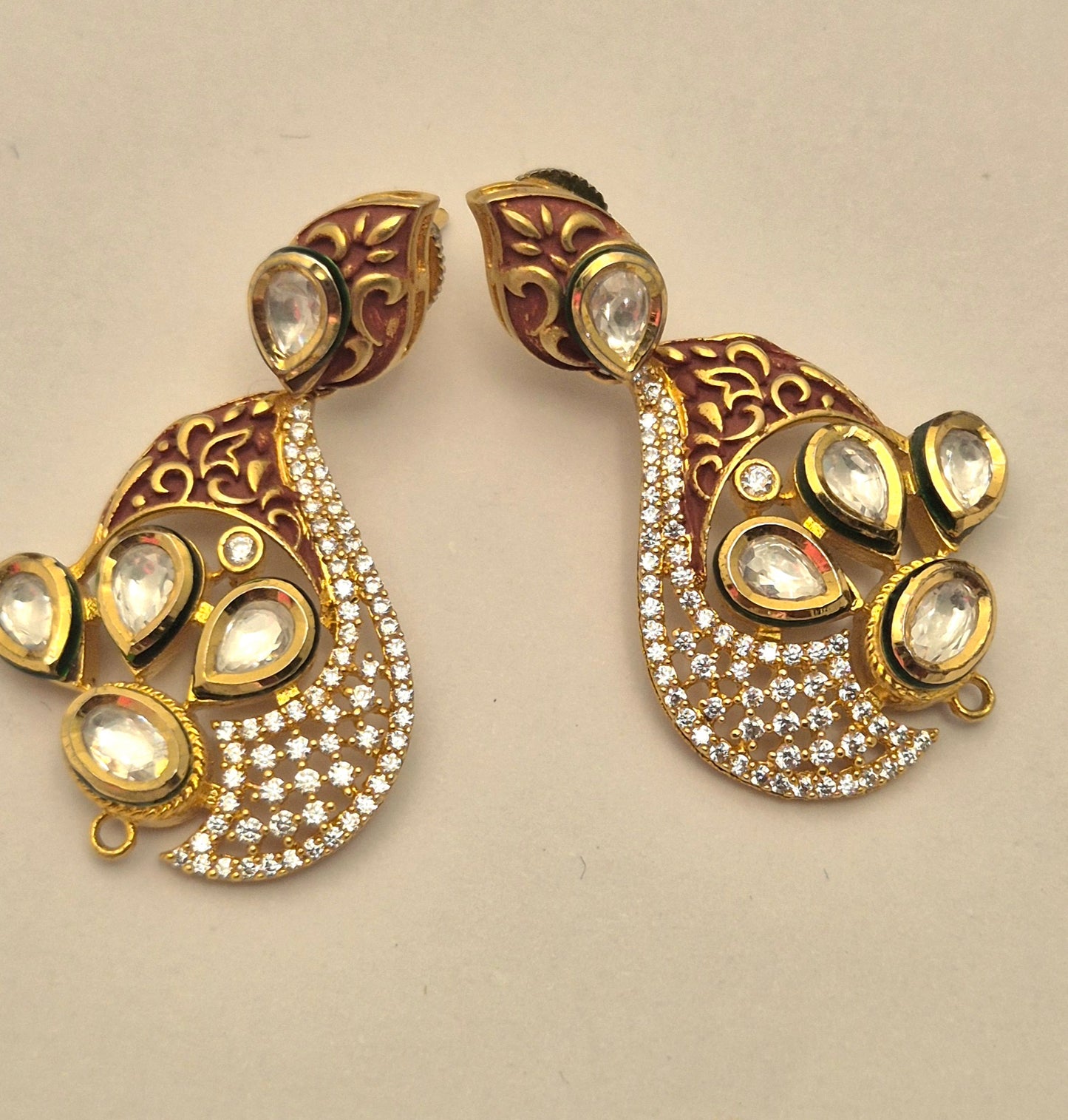 EARRING