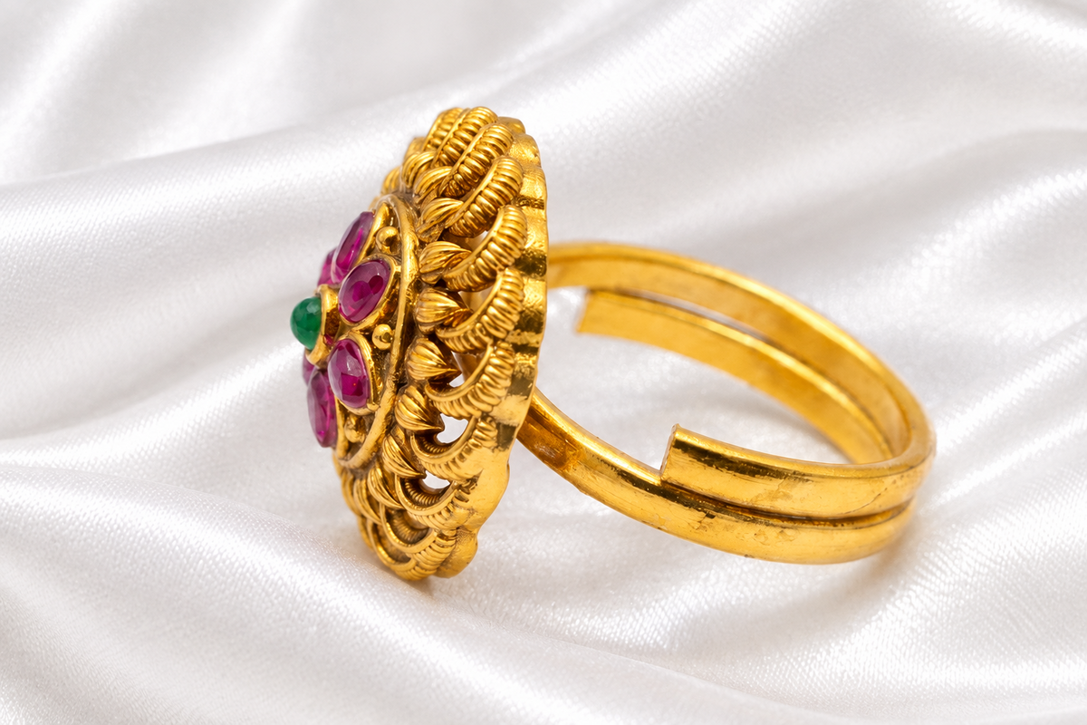 Traditional Temple Twisted Loop Design Ruby-Green Ring