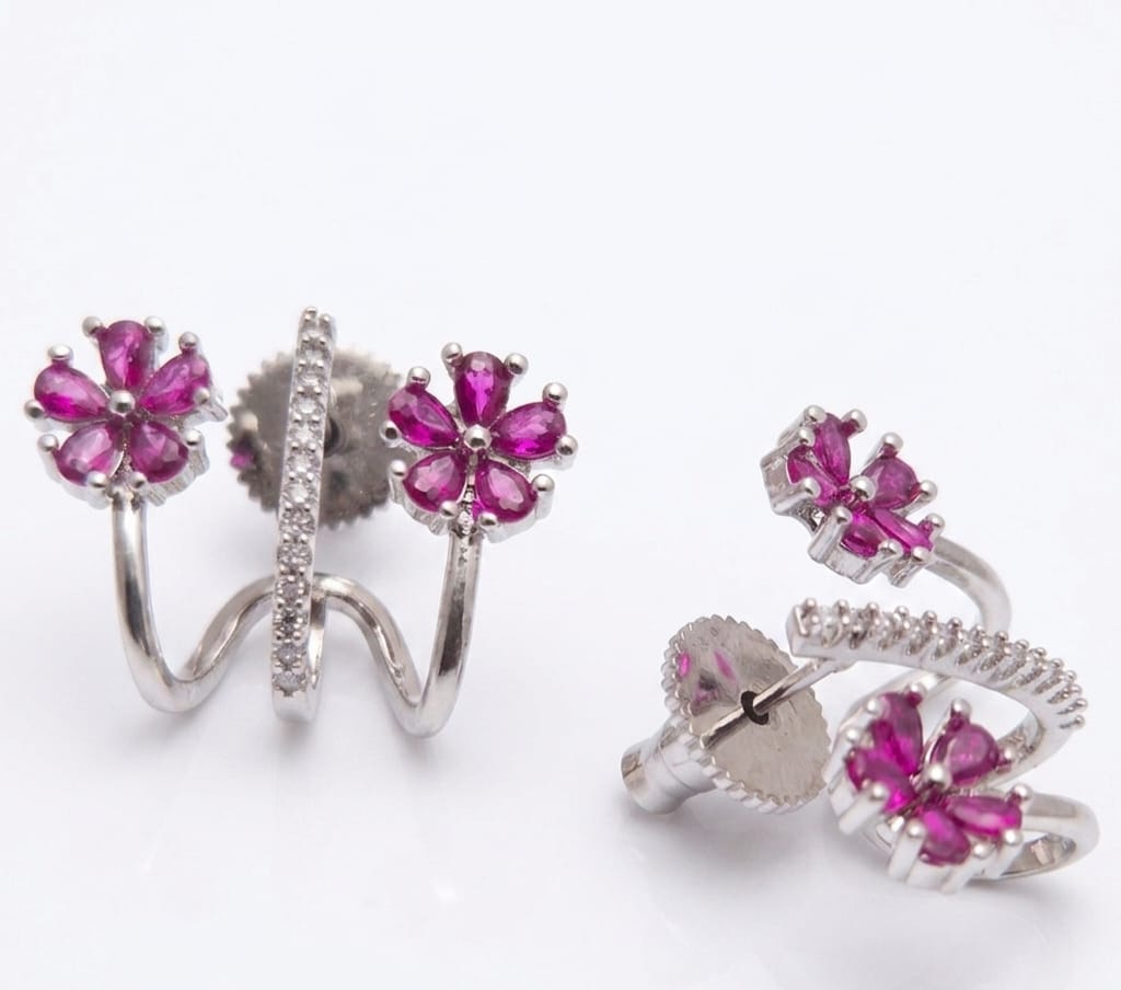 Zircon Earring (Rhodium)