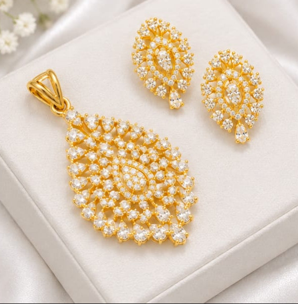 Gold Plated Pendant and Earrings Set – Elegant Bridal Jewelry