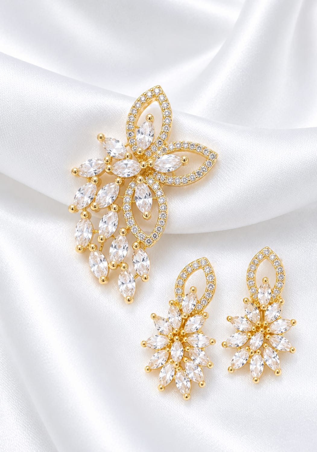 Elegant Marquise Cubic Zirconia Floral Cluster Pendant & Earring Set