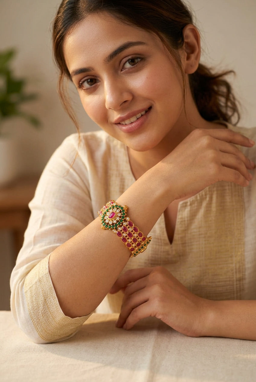 Royal Gold Plated Kemp & Emerald Openable Kada Bangle
