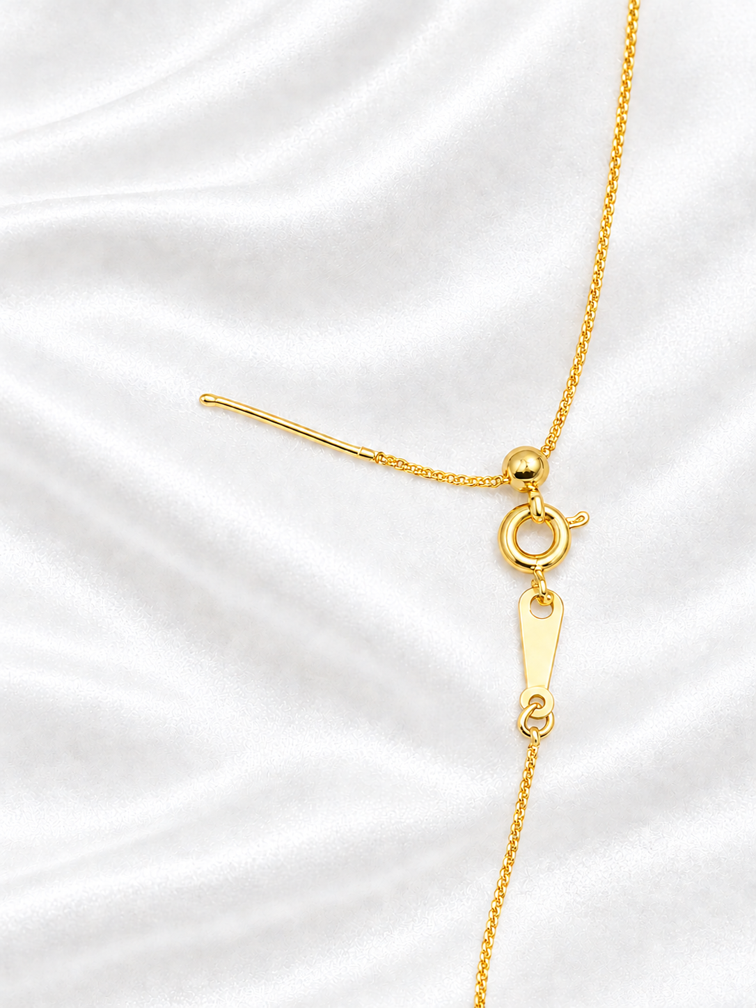 White Shell Flower Gold Necklace & Earring Set