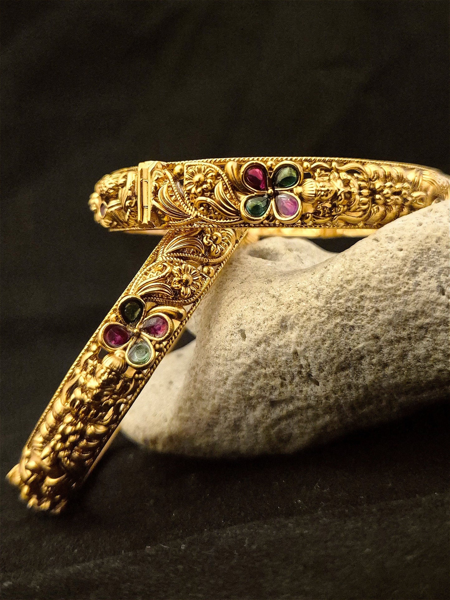 Antique bangle