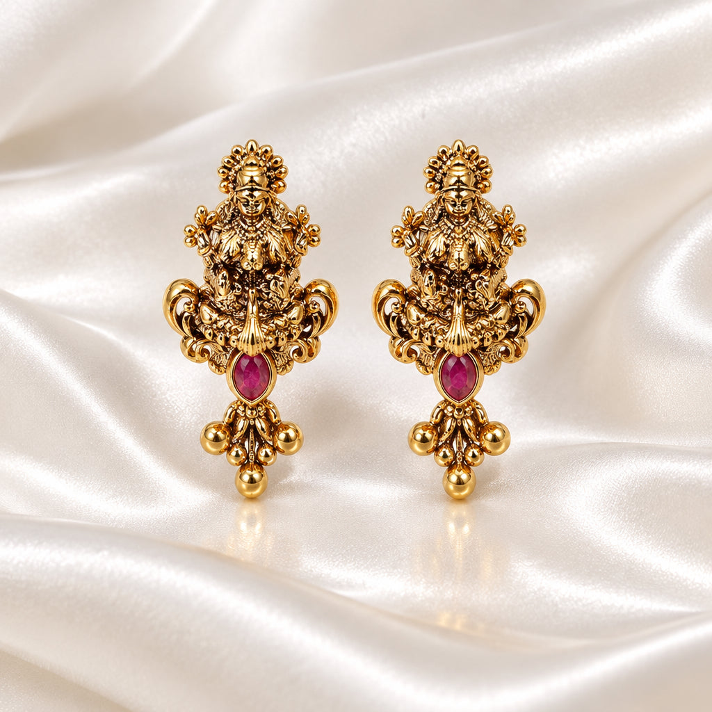 Gold-Plated Antique Imitation Lakshmi Pendant Set with Earrings