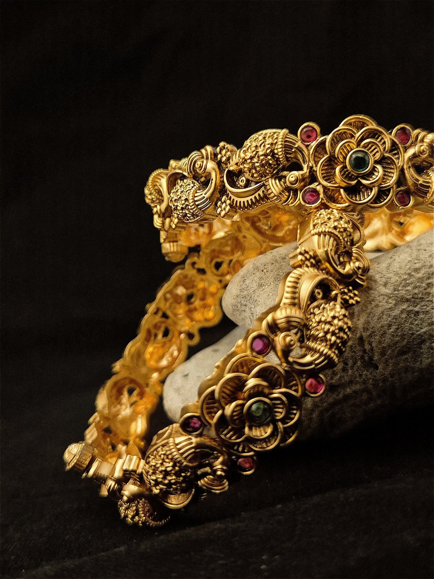 Antique bangle