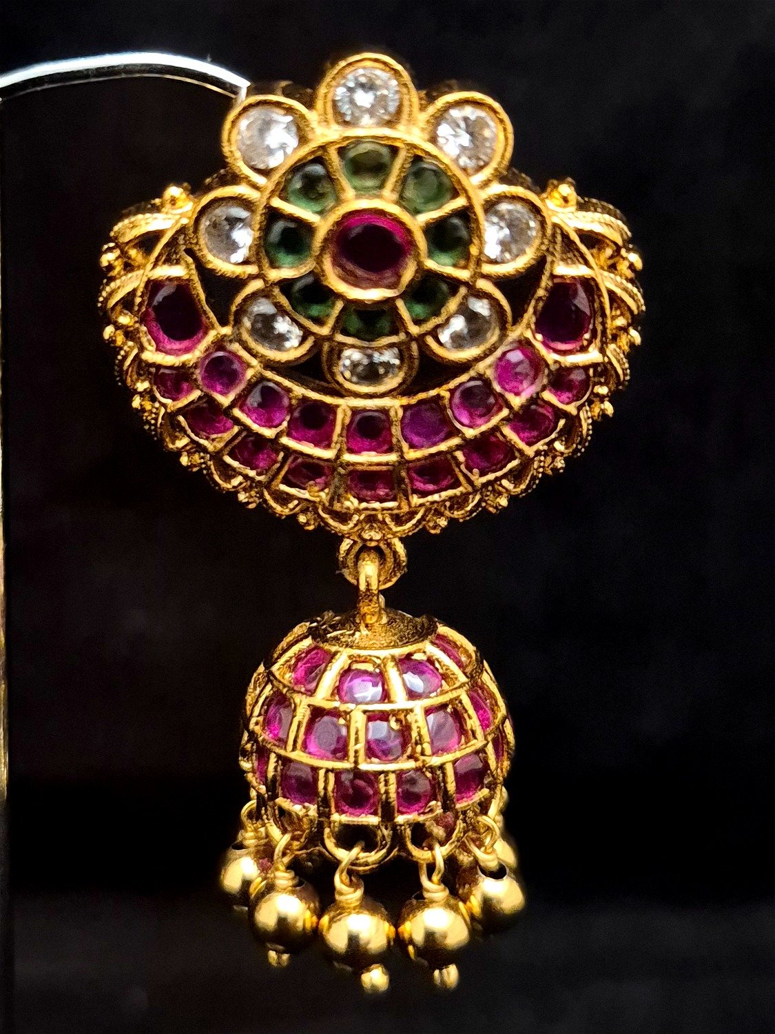 Jadau kundan