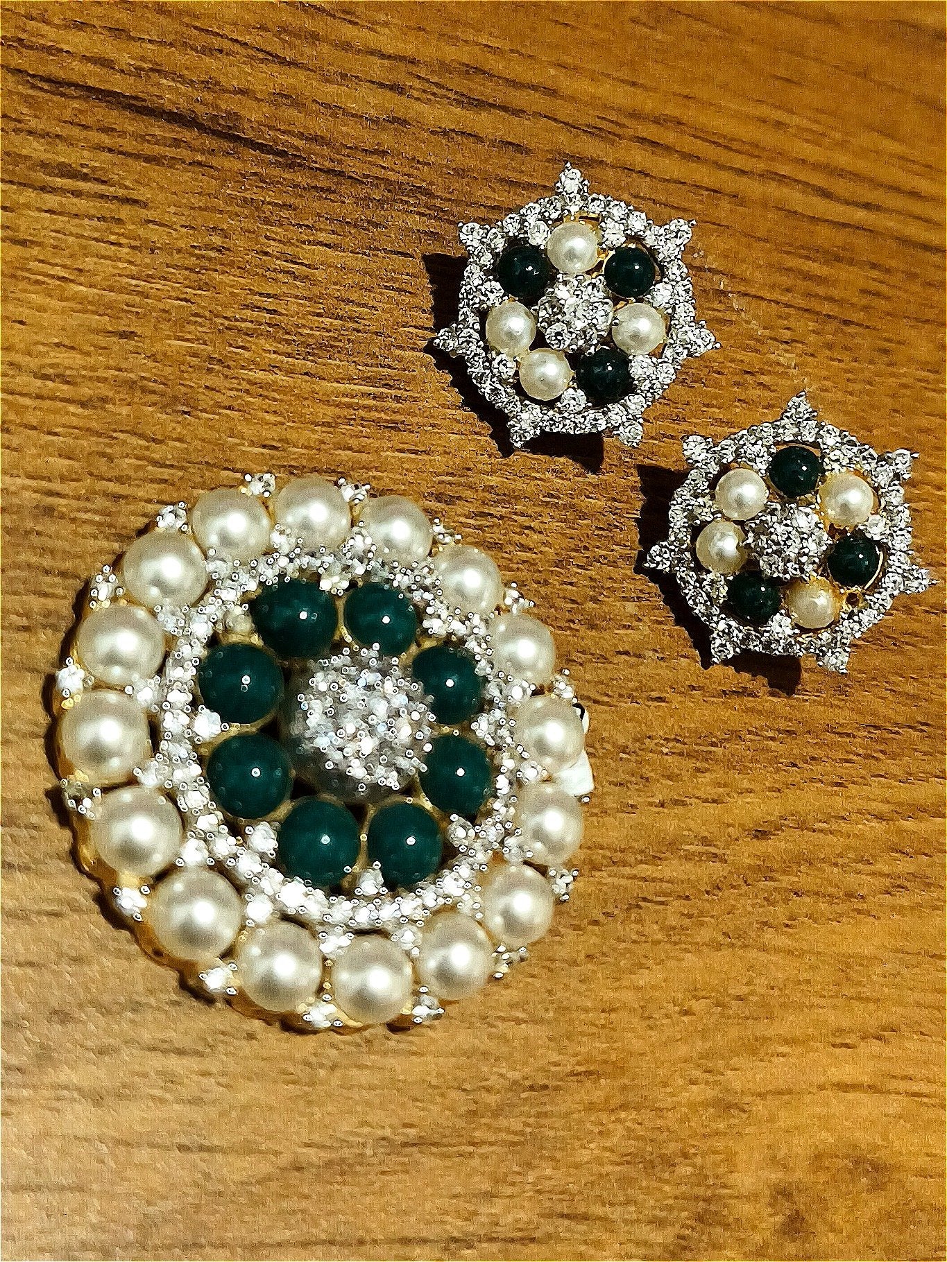Side Pendant
