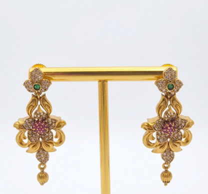 EARRING