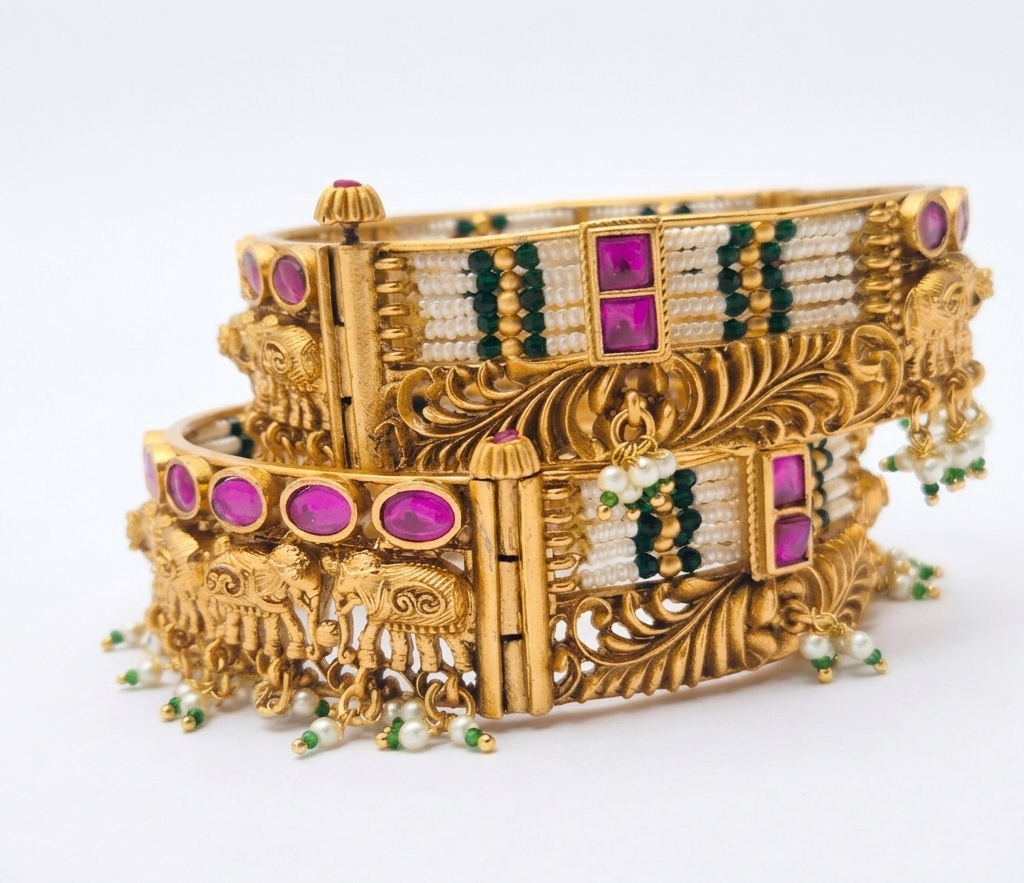 Antique bangle
