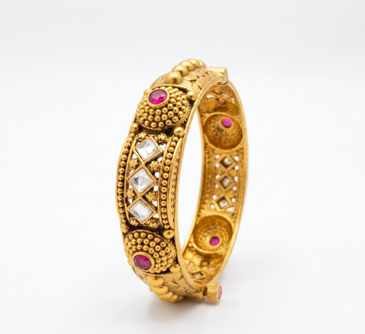 Antique bangle