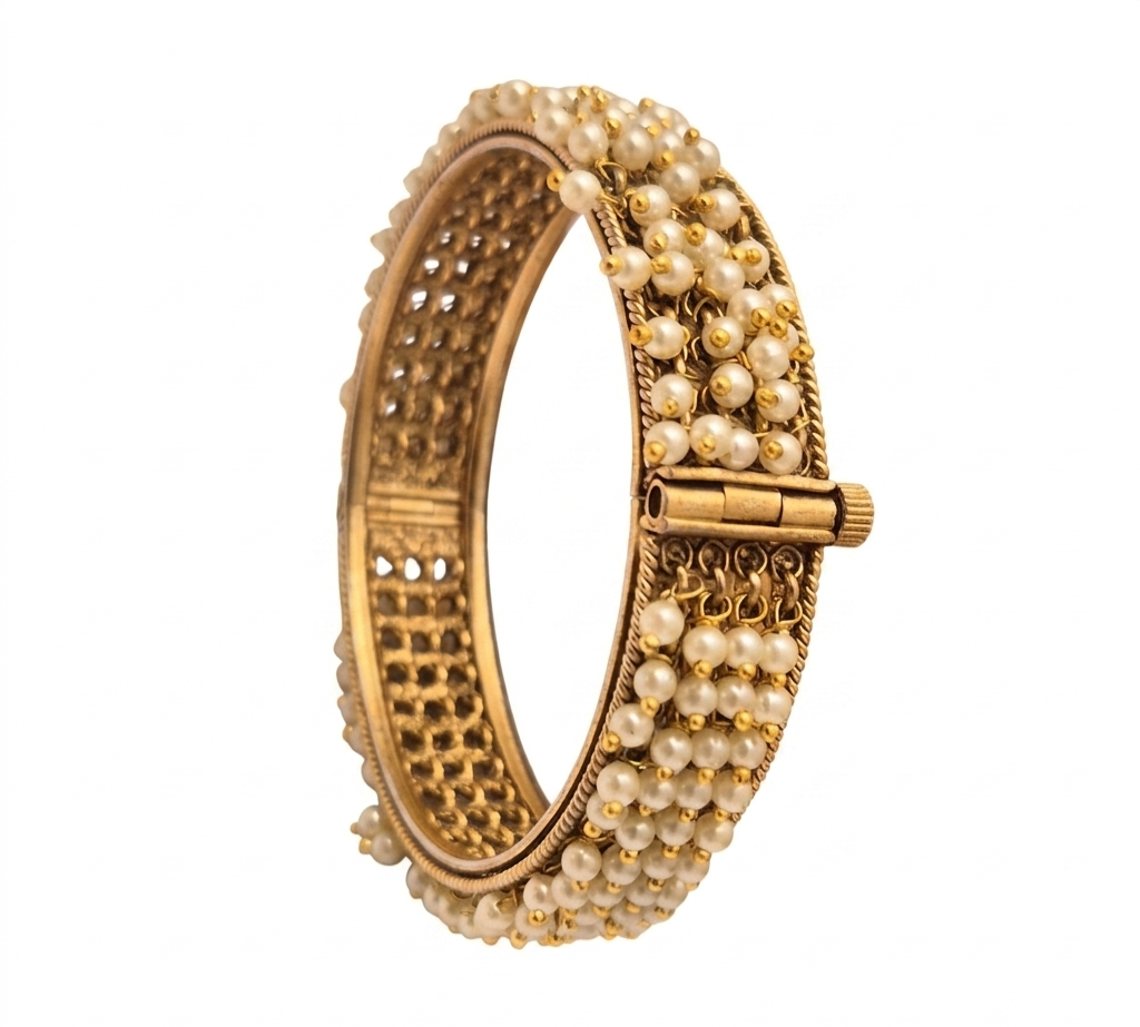 Antique bangle