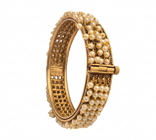 Antique bangle