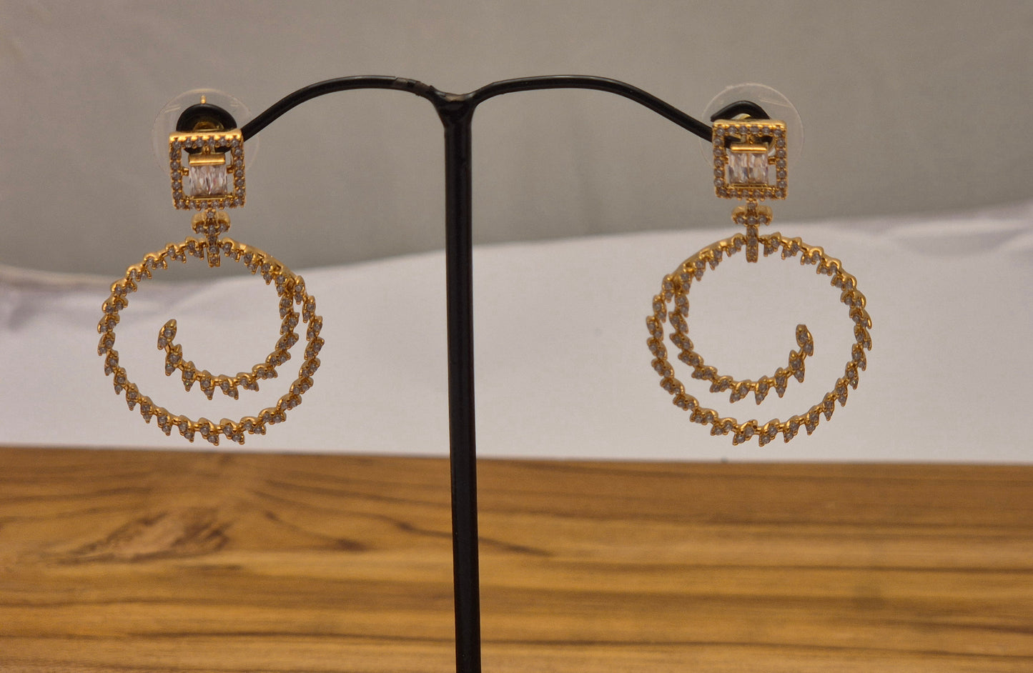 Zricon Earring