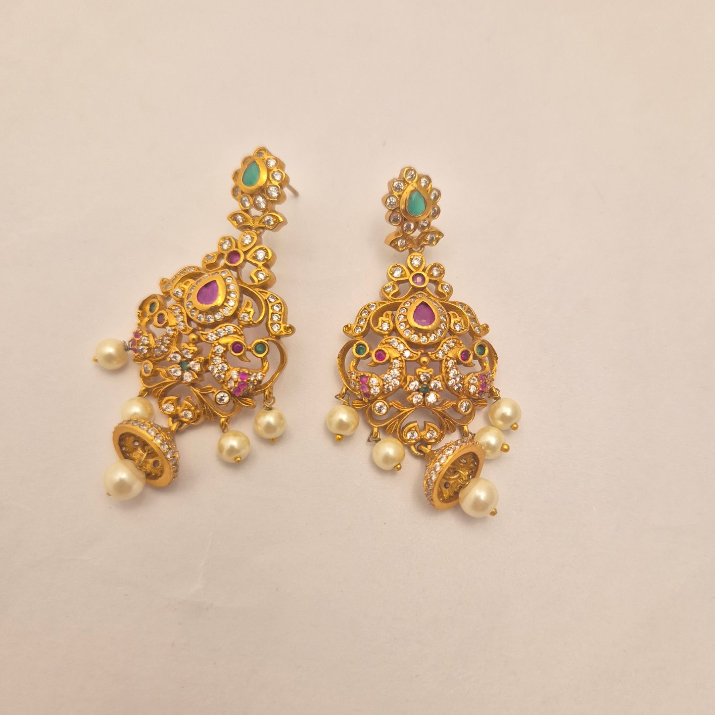 EARRING
