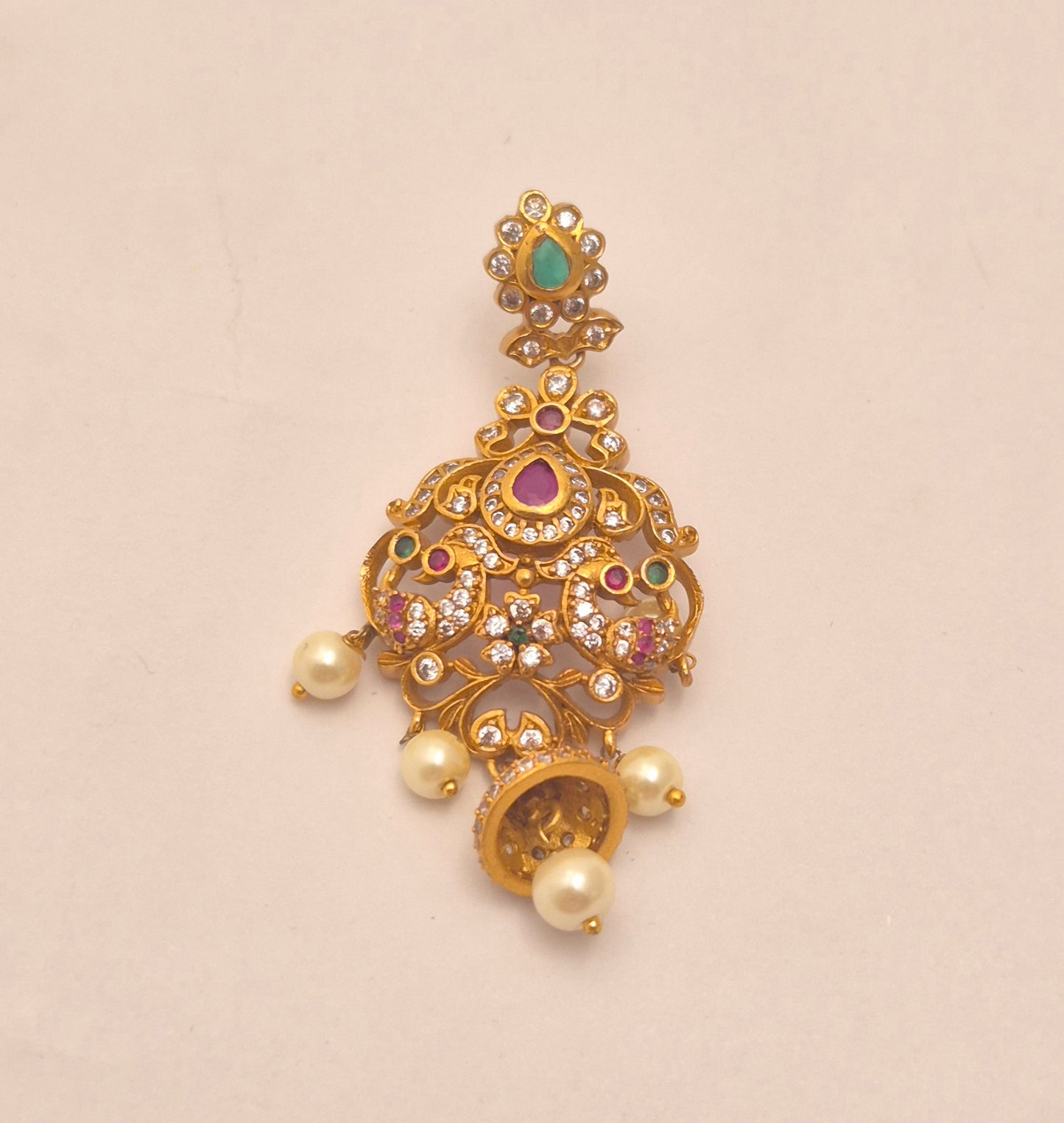 EARRING