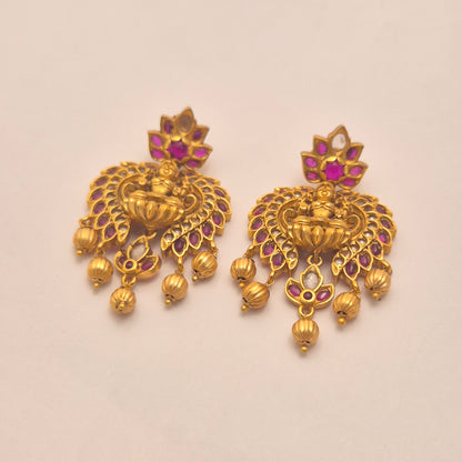 Antique Earring