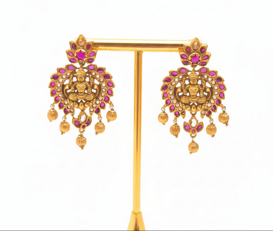 Antique Earring