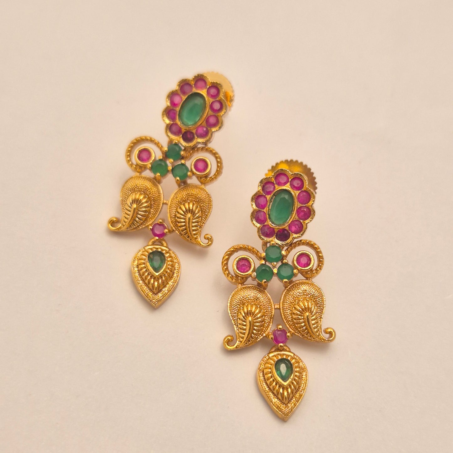 EARRING