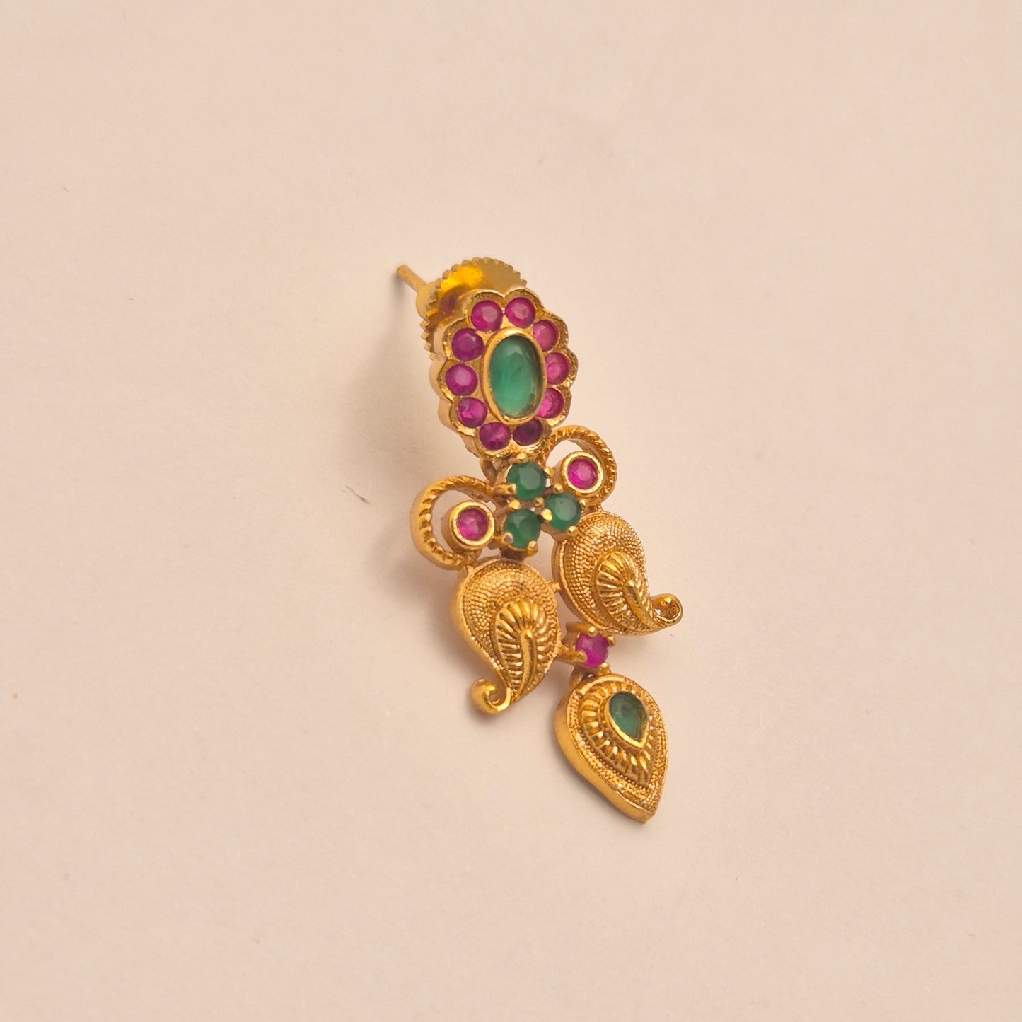 EARRING