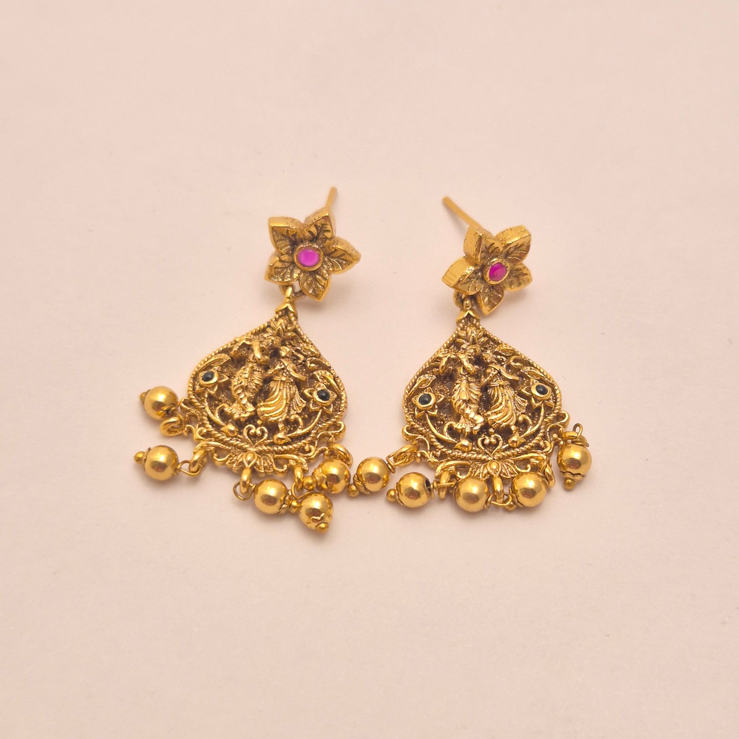 Antique Earring