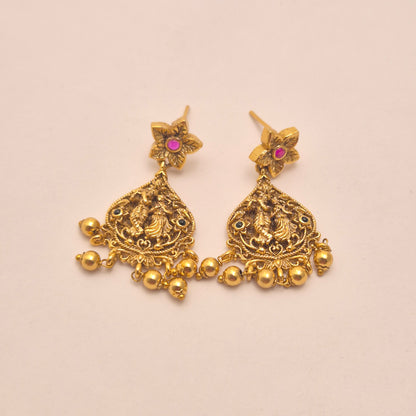 Antique Earring