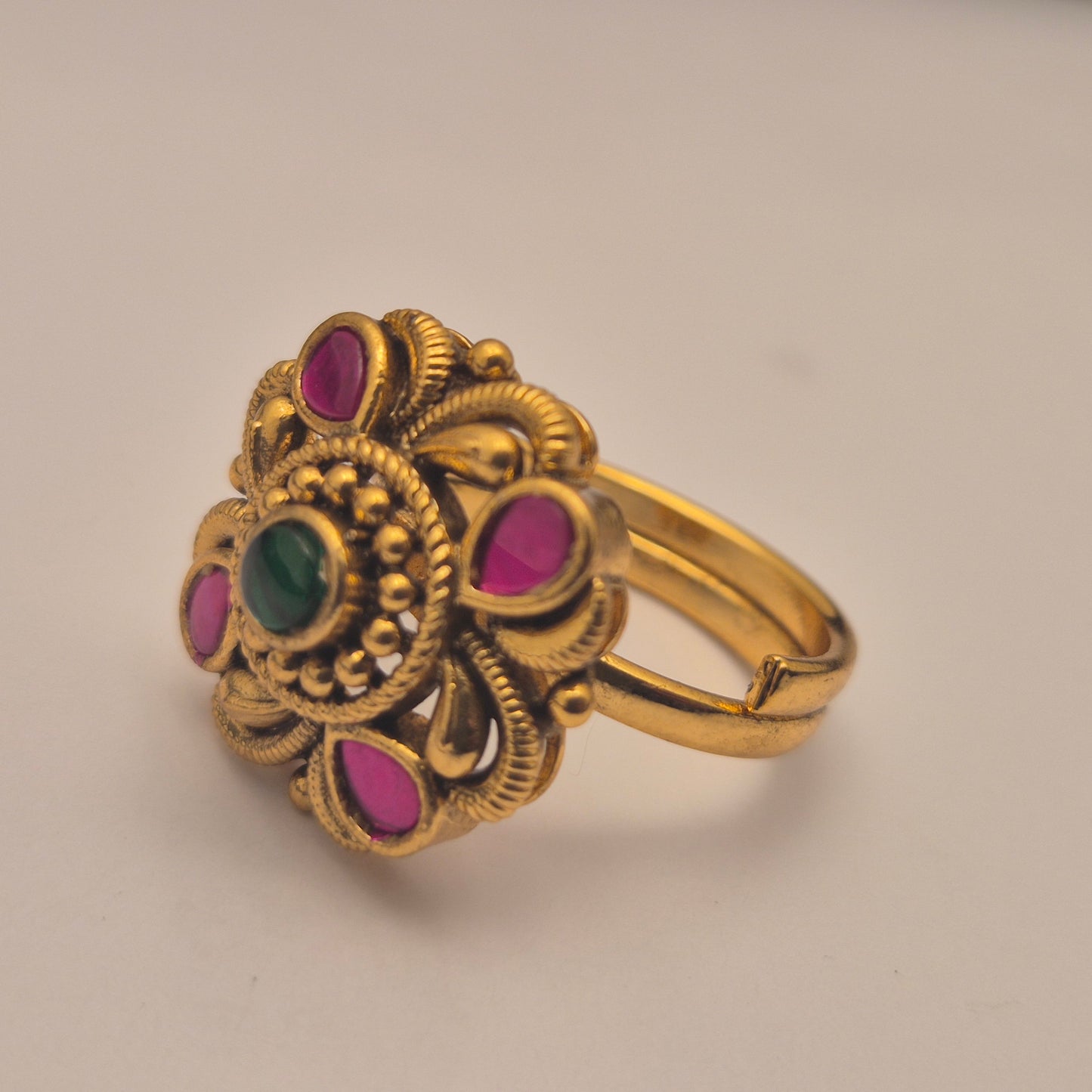 Ring