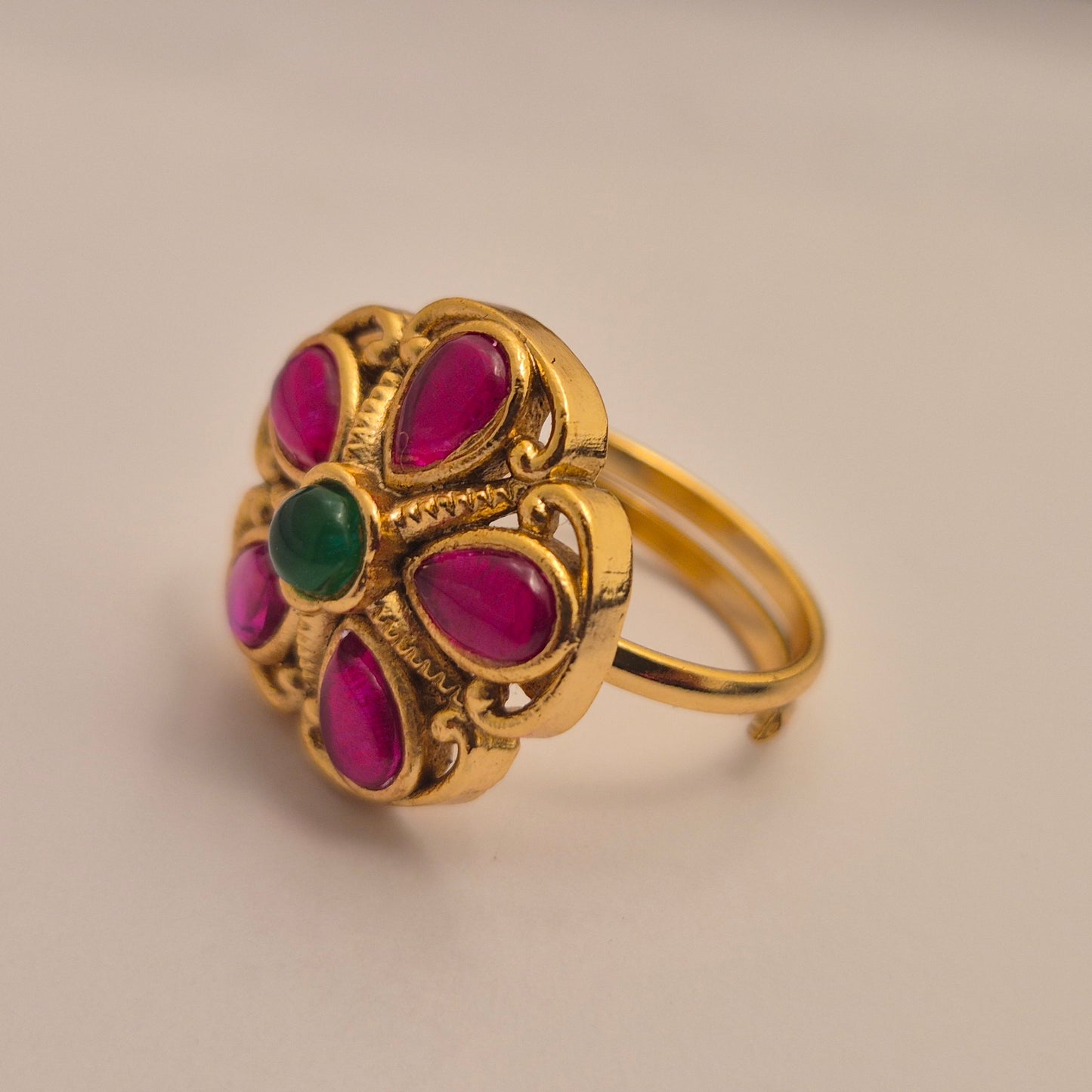 Ring