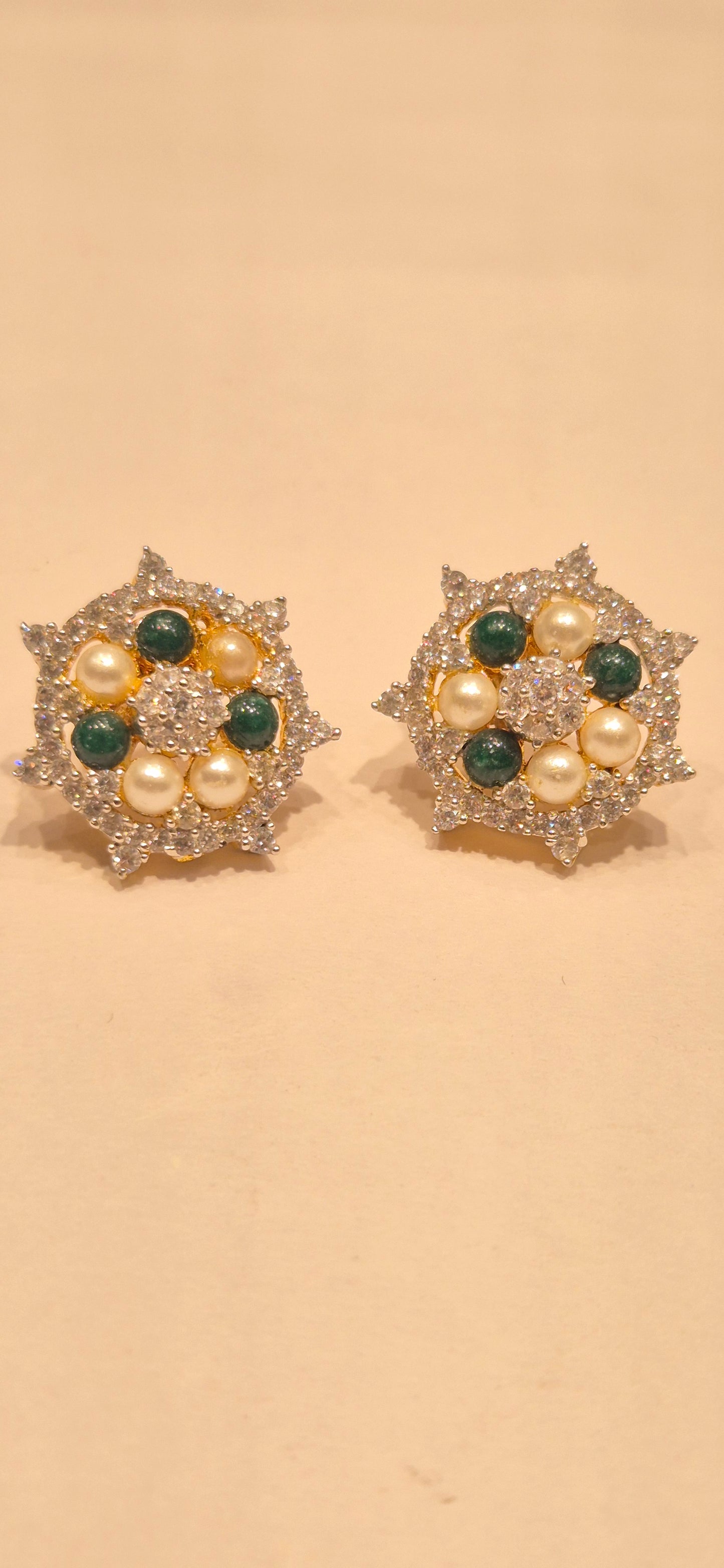 Pendant set