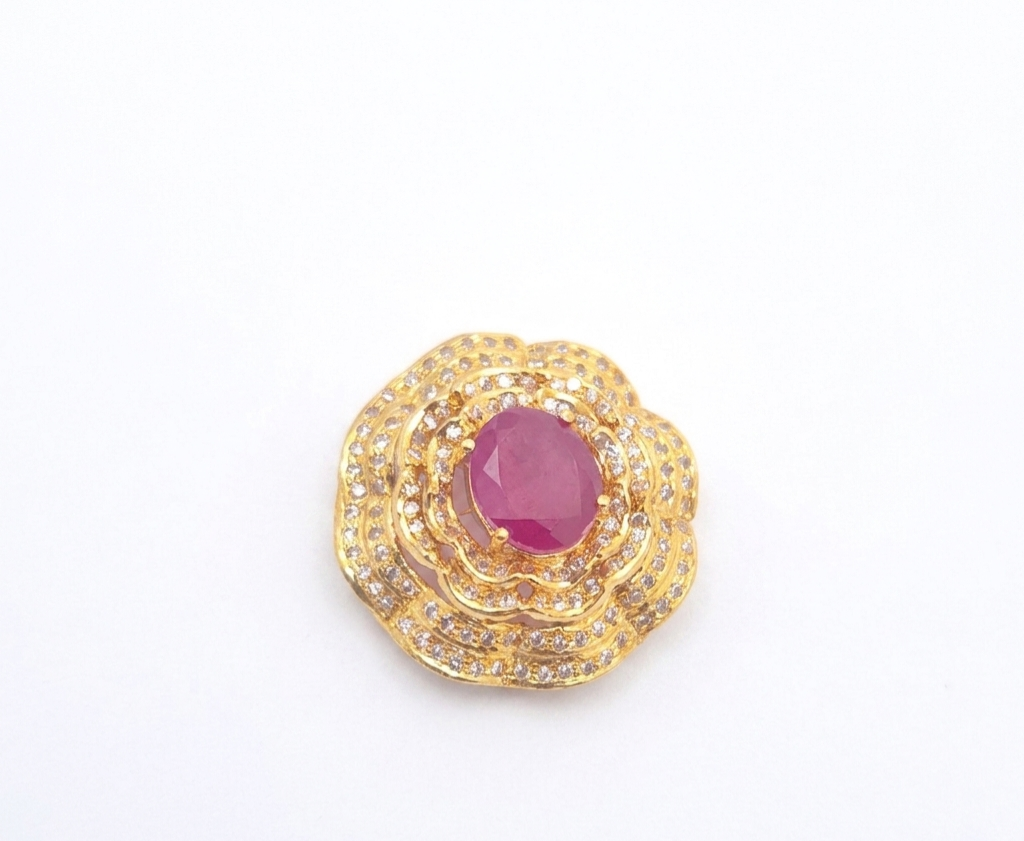 Pendant set