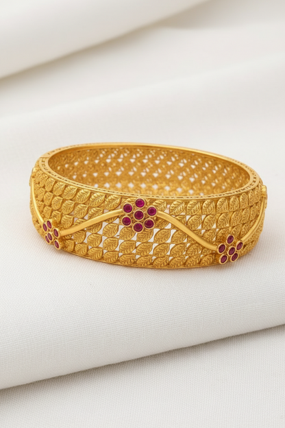 Antique Gold Plated Ruby Floral  & Leaf Designer Bangle – Traditional Indian Jewelry