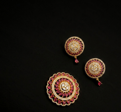 Pendant set