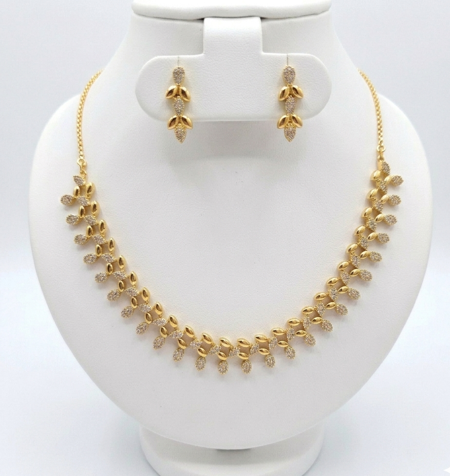 Zircon  Stone Necklace