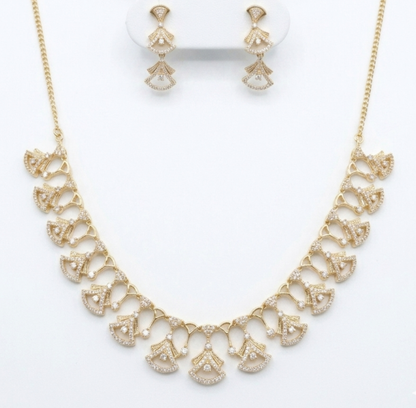 Zircon Stone Necklace