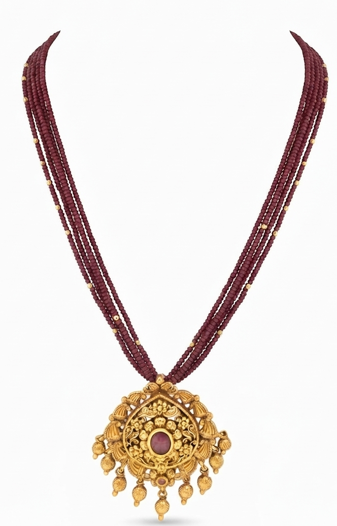 Beaded Pendant Necklace Set