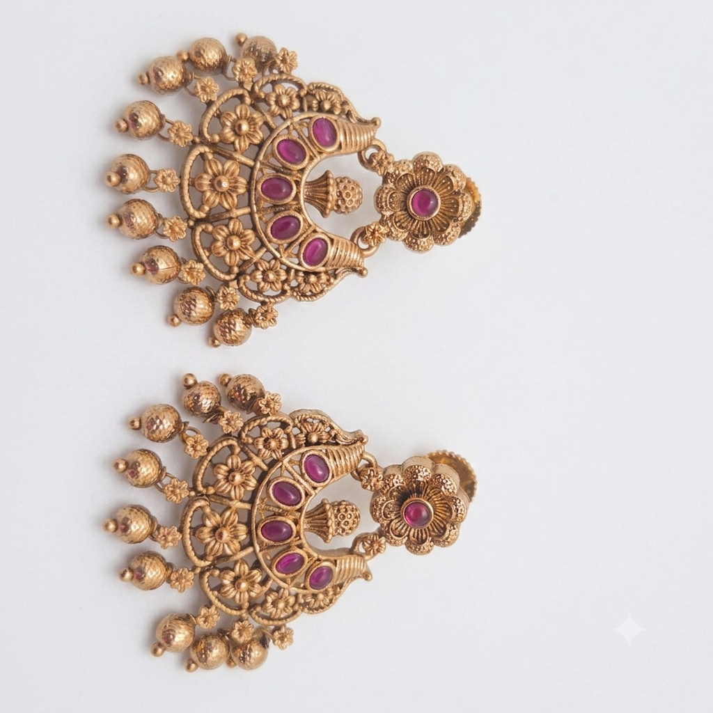 Antique Earring