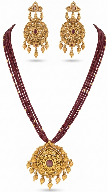 Beaded Pendant Necklace Set