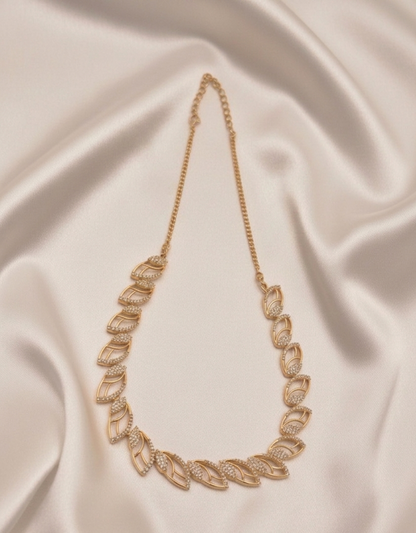 Gold-Plated Leaf Pattern Zircon Necklace Set with Matching Earrings