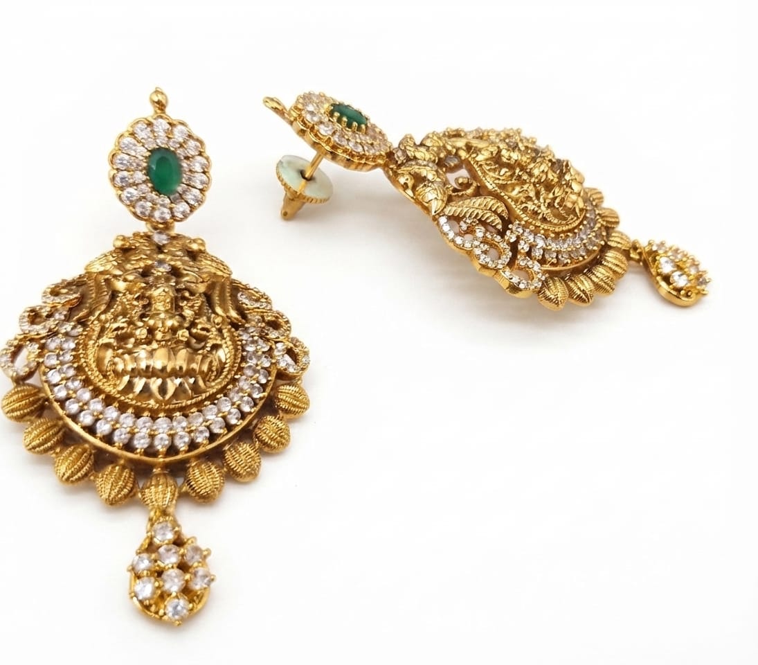 Antique Earring ✨