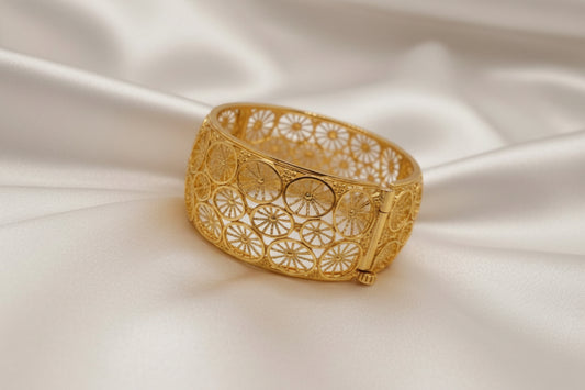 Traditional Floral Openwork Wide Mesh Design Gold Plated Bangle