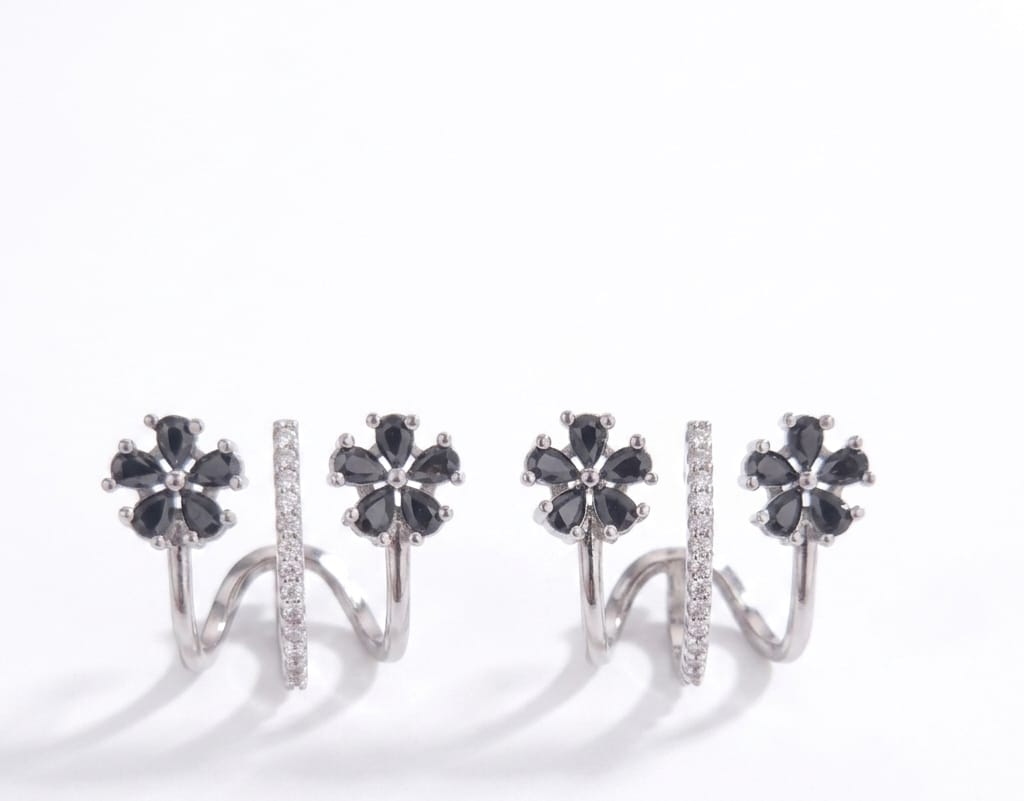 Zircon Earring (Rhodium)