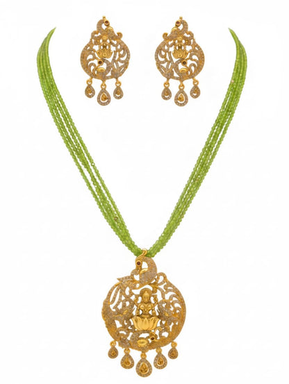 Beaded Pendant Necklace Set