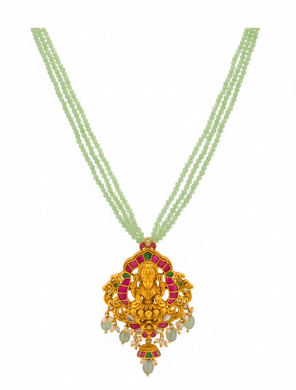 Beaded Pendant Necklace Set