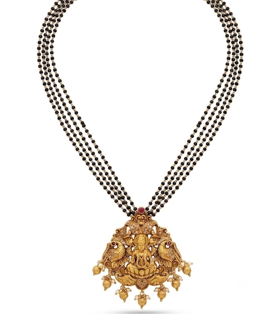 Beaded Pendant Necklace Set