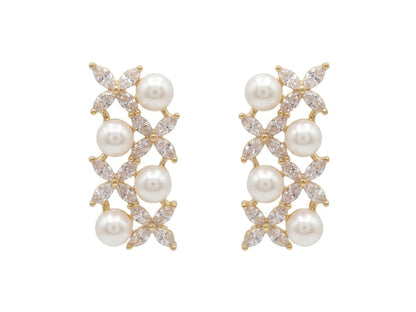 22K Gold Plated Pearl & Zircon Floral Necklace Set with Matching Stud Earrings