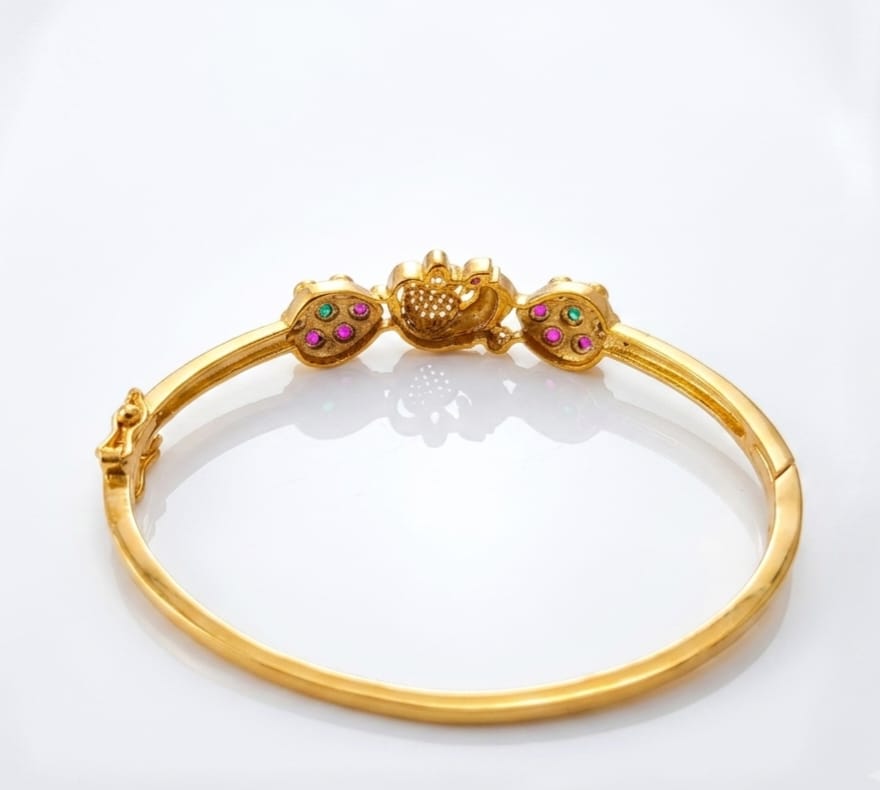 Elegant Peacock Design Antique Bracelet