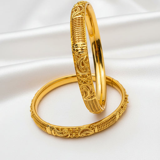 Traditional Gold Finish Paisley Design Bangle Set for Women