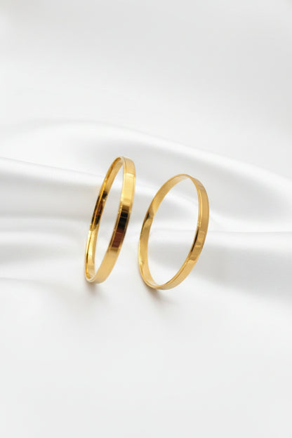 Elegant Gold-Tone Minimalist Bangles