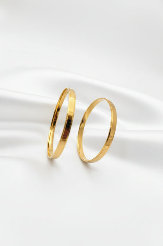 Elegant Gold-Tone Minimalist Bangles